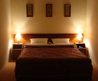 Гостиница Грант Каменск-Шахтинский Номер люкс (с завтраком)-2