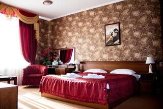 Гостиница Grant Каменск-Шахтинский Стандартный двухместный номер с 1 кроватью-3